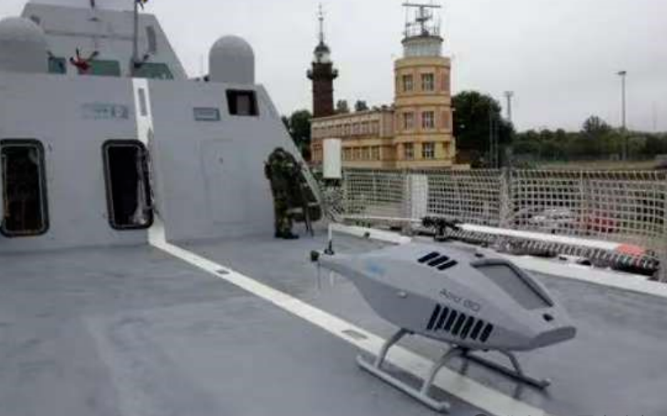 【无人机快讯】广州这时间禁飞；浙江一地招年薪制无人机驾驶员 要求身高1.7m；大疆19日推新品，其核心供应商年入7亿要IPO